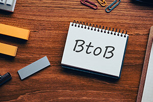 BtoBマーケティングで成果を上げるための手法を事例を交えて解説