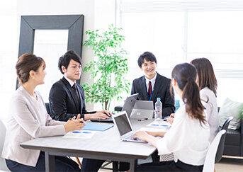 評価の納得感を高める評価者研修と人事評価運用のポイントを解説